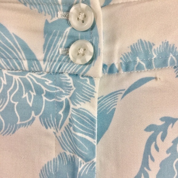 Danielle M & Trousers Floral Cotton Blend Shorts - Picture 2 of 8